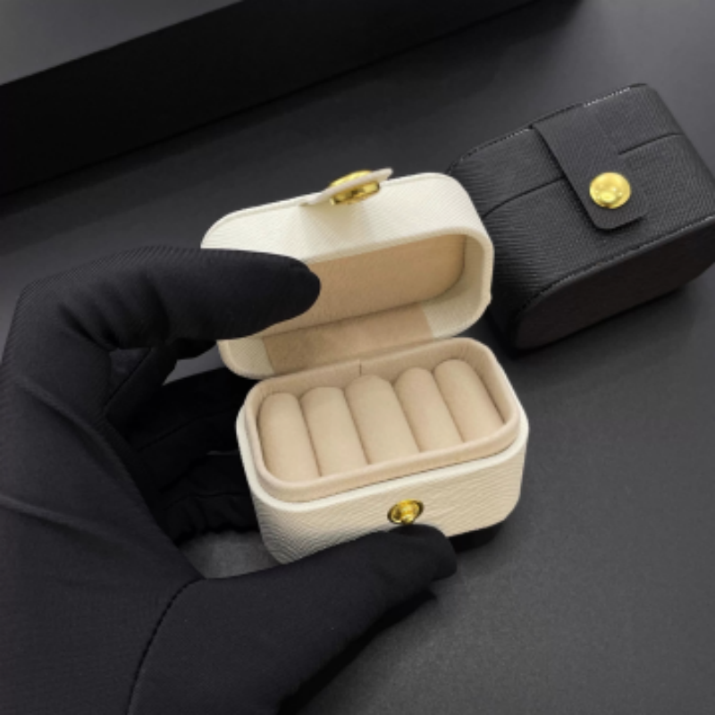 Leather Portable Jewelry Box D - đánh giá và giá Accessories Travel Jewelry Box
